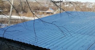Демонтаж поликарбоната с крыши в находке - услуги по доступной цене от 627 рублей